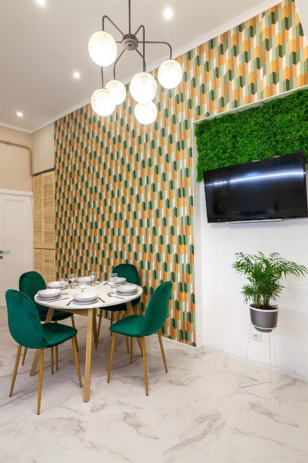 Bv Apartments Cozy In Center Lwów Zewnętrze zdjęcie